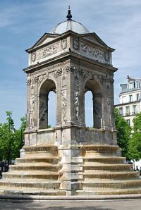 280px-Fontaine_des_Innocents,_2011