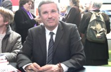 Dupont Aignan et l&rsquo;Union Européenne : « On n&rsquo;a pas à sortir du continent où on est ! »