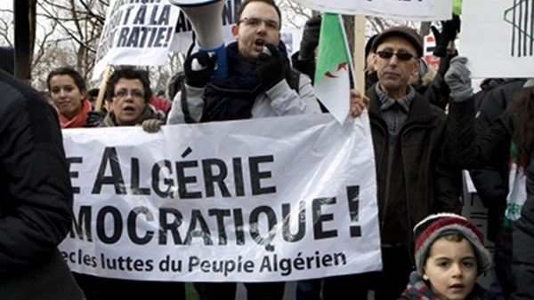 Réhabilitation de l&rsquo;État algérien : ils disent quintessence, je dis déliquescence.