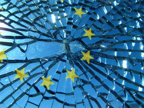 Qui veut la peau de l&rsquo;€uro ? Par Sylvain Baron