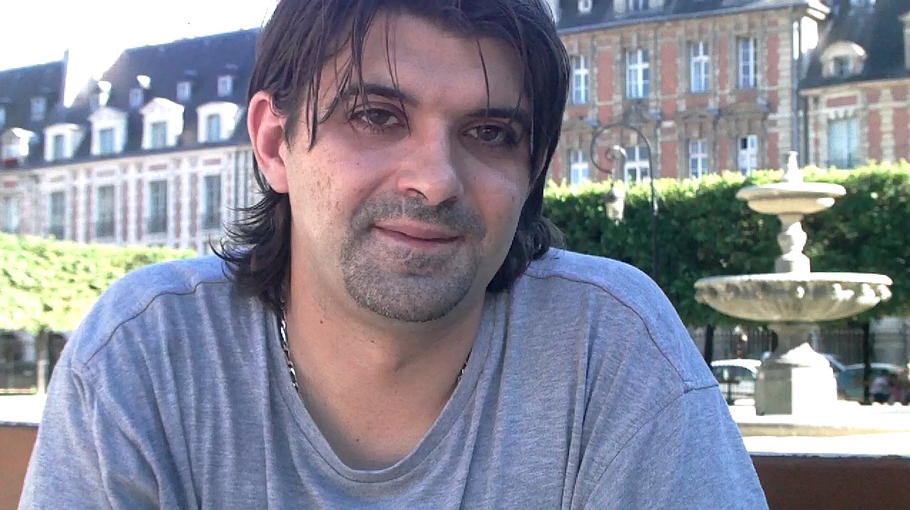 Interview de Sylvain Baron, fondateur du journal alternatif « Poil à Gratter »