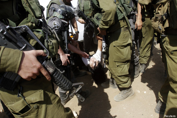 Cisjordanie : une diplomate française se plaint d&rsquo;avoir été malmenée par des soldats israéliens (Huffington Post)