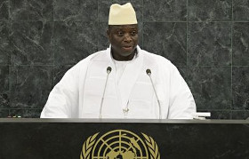 La Gambie se retire du Commonwealth (Le Monde)