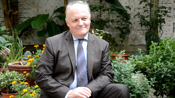 Entretien avec François Asselineau : Shutdown américain, Iran, Israël, Côte d&rsquo;Ivoire…