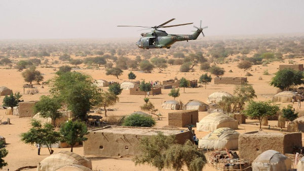 Deux journaliste de RFI morts au Mali : des témoins avancent la thèse d’une « bavure militaire » française (El Watan)