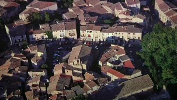 Hérault : Lavérune, premier village de France à bouter la pub hors de sa commune (Midi Libre)