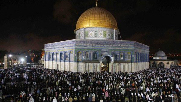 Jérusalem : des colons israéliens escaladent le Dôme du Rocher, la mosquée d&rsquo;Al Aqsa une nouvelle fois perturbée