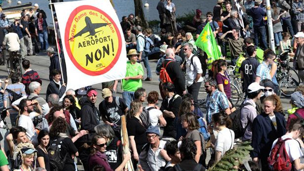 Manifestation anti-aéroport à Nantes (22 février 2014)