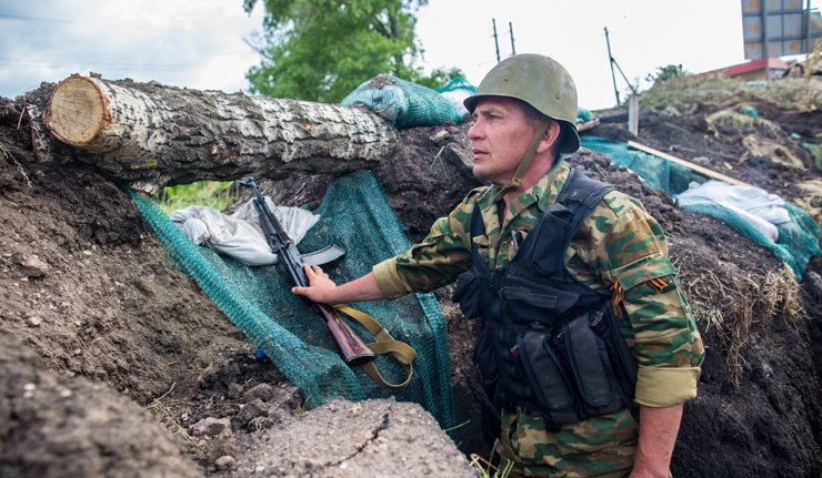 Ukraine : Plus de 100 morts dans les combats à Donetsk lundi (Ria Novosti)