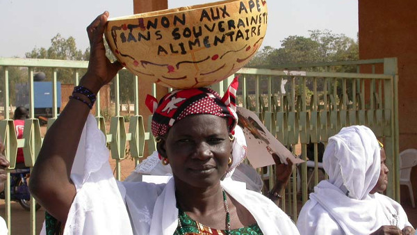 L’Europe impose à l’Afrique un traité pire que le TAFTA (Reporterre)