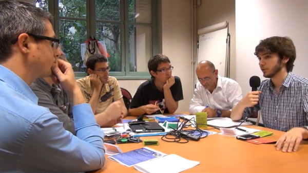 Atelier constituant : ces citoyens qui veulent écrire eux-mêmes la constitution