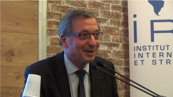 Conférence : « Conséquences du dérèglement climatique pour le ministère de la Défense », avec Hervé Kempf et l’Amiral Alain Coldefy