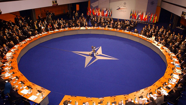 Appel pour la dénonciation par la France du traité de l’Atlantique Nord et le retrait de ses Armées du commandement intégré
