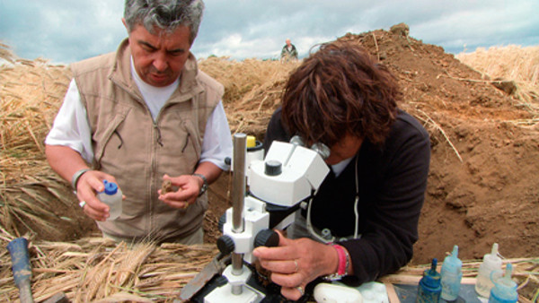 Un autre regard sur les sols et l&rsquo;agriculture avec Claude et Lydia Bourguignon