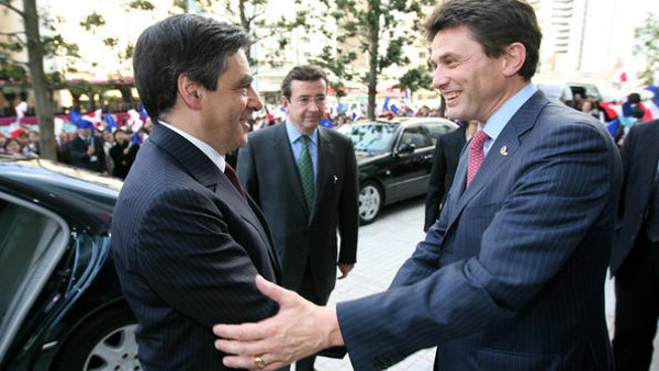 Fillon-De Castries, vers une « gouvernance » Bilderberg