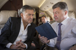 BHL-Porochenko-300