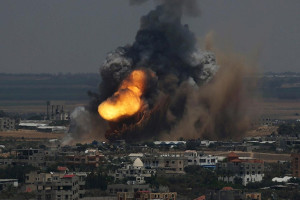 explosion-a-rafah-300